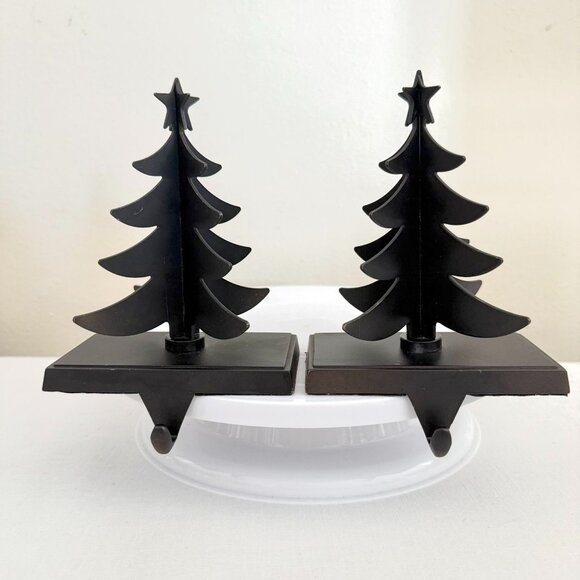 Set of 2 Cast Iron Christmas Tree Stocking Holders Black Matte Bronze Undertone - Picture 1 of 11